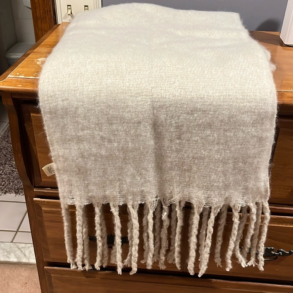 Extra wide off white scarf
